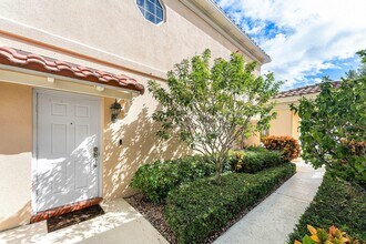 2109 Tarpon Lake Way in West Palm Beach, FL - Building Photo - Building Photo