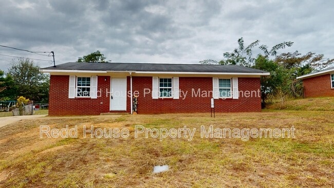 property at 105 Nann St