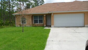 340-342 Rogen St in Lehigh Acres, FL - Building Photo