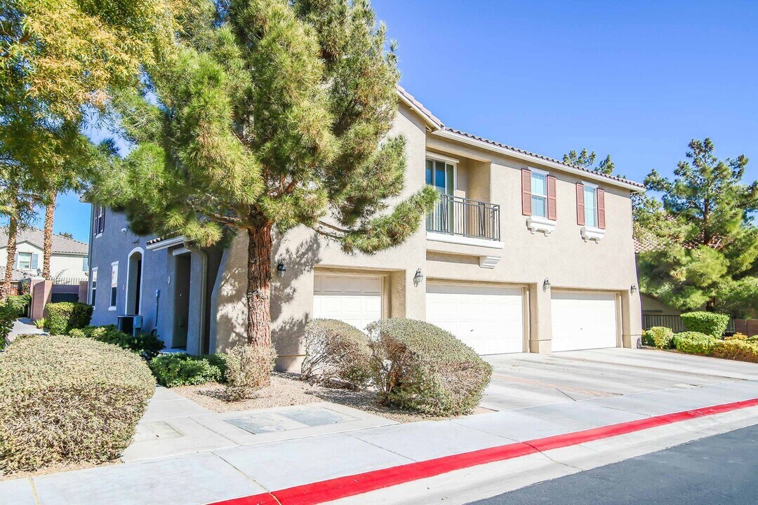 9120 Ripple Ridge Ave in Las Vegas, NV - Building Photo