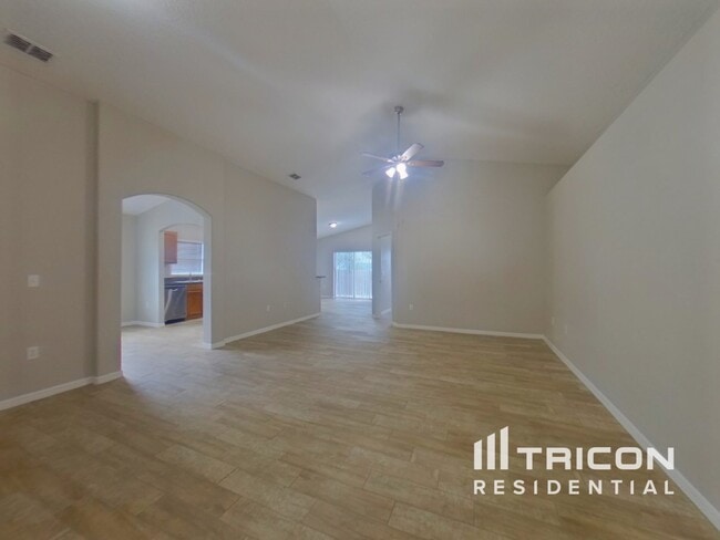 273 Edisto Pl in Apopka, FL - Building Photo - Building Photo