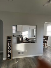 5402 St Barnabas Rd in Oxon Hill, MD - Foto de edificio - Building Photo