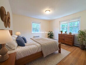 2018 Commonwealth Ave in Boston, MA - Building Photo - Building Photo