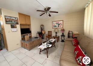 1911 Kalakaua Ave, Unit 307 in Honolulu, HI - Building Photo - Building Photo