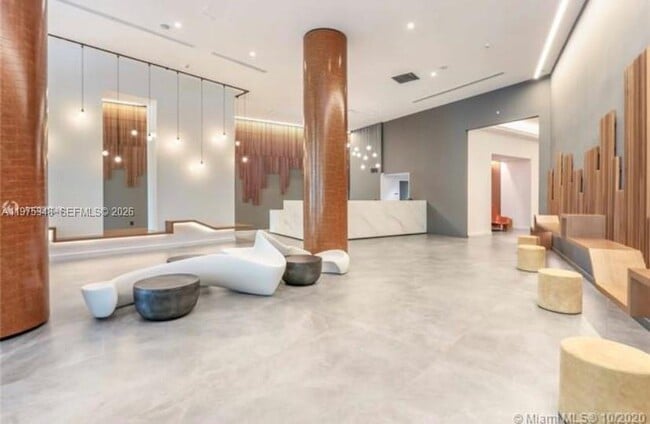 350 S Miami Ave, Unit 2110 in Miami, FL - Building Photo - Building Photo