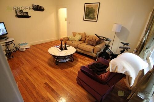 1631 Commonwealth Avenue-Unit -8 in Boston, MA - Building Photo