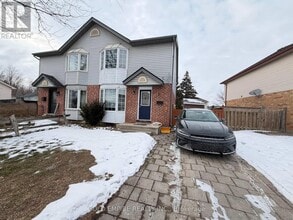 7 Roman Crescent in London, ON - Building Photo - Building Photo