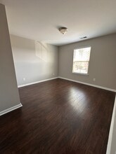 5612 Selkirkshire Rd in Charlotte, NC - Building Photo - Building Photo