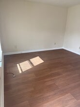902 Verdant Dr in Greenville, NC - Building Photo - Building Photo