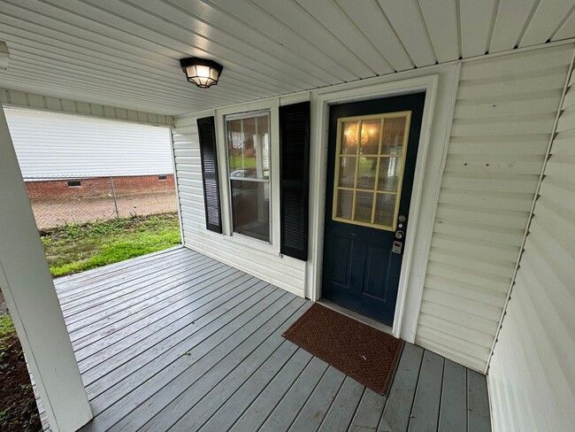 805 Alma Ave in Kannapolis, NC - Building Photo - Building Photo