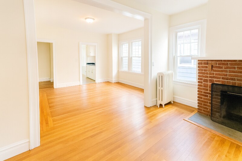 10 Walden St in Hamden, CT - Building Photo