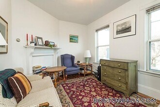 137 Columbia St in Cambridge, MA - Building Photo - Building Photo