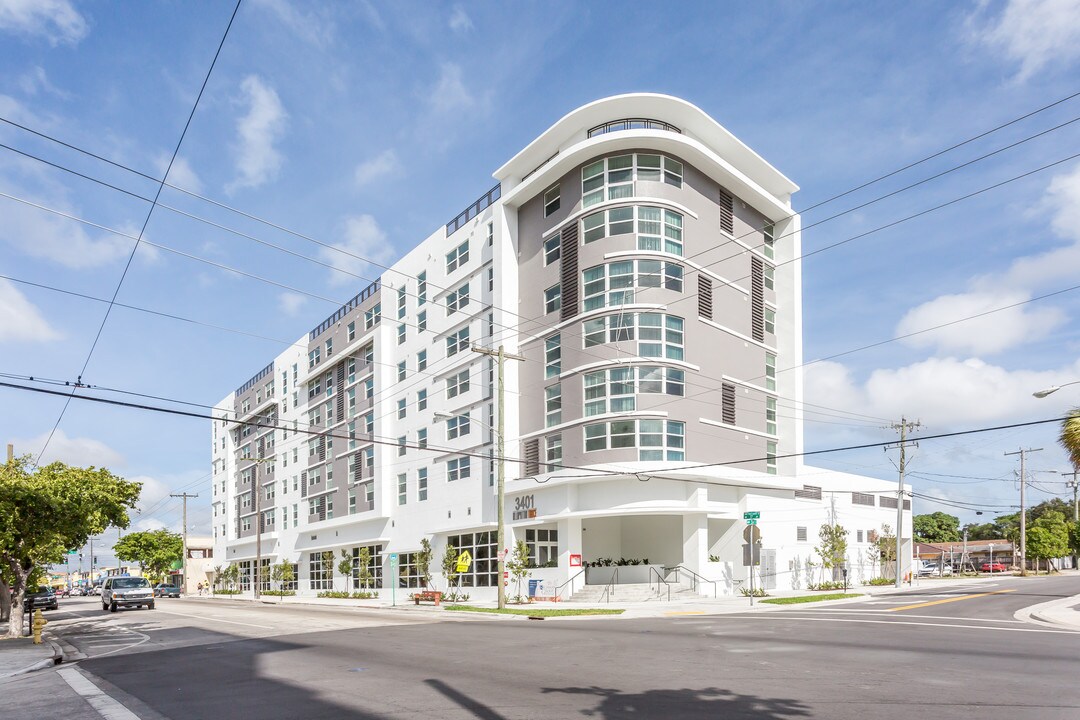 Allapattah Trace Apartments in Miami, FL - Building Photo