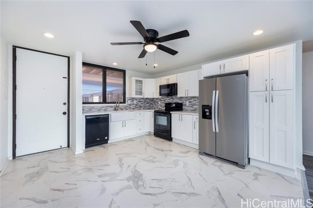 property at 1015 Aoloa Pl