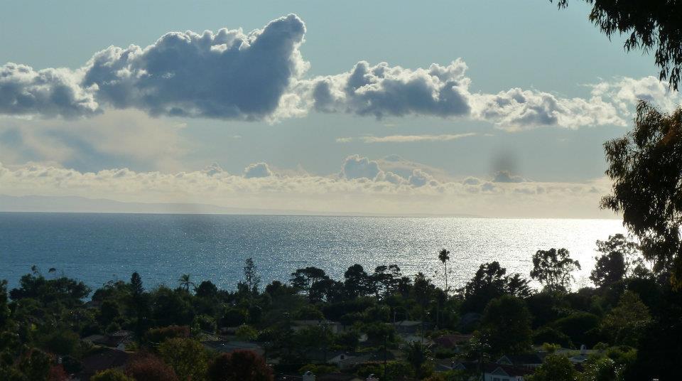 Channel View Apartments in Santa Barbara, CA - Foto de edificio