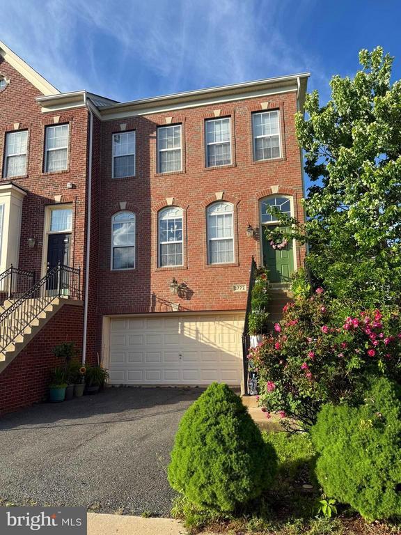 property at 2772 Wakewater Way