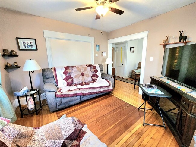 10 Alton Rd in Quincy, MA - Building Photo - Building Photo