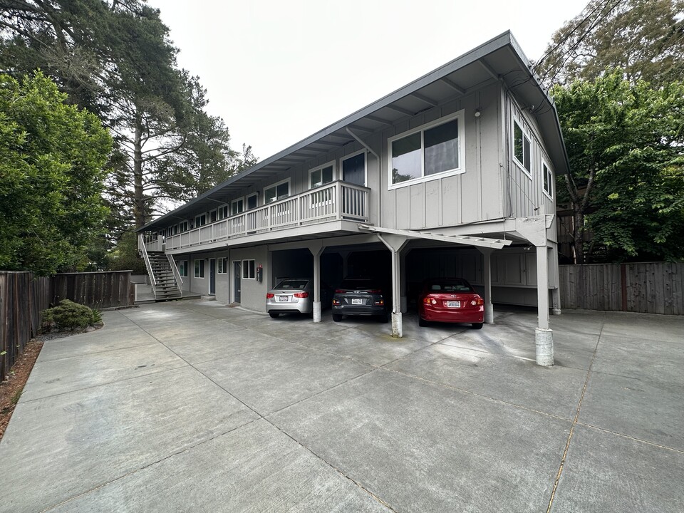 405 Maple St in Mill Valley, CA - Building Photo