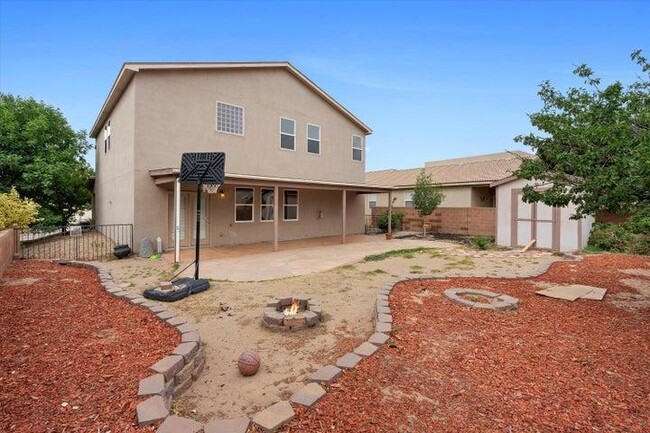 3500 Sun Mesa St SW in Los Lunas, NM - Building Photo - Building Photo