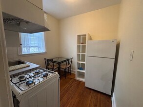 69 Park Dr, Unit 22 in Boston, MA - Building Photo - Building Photo