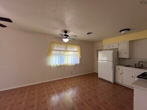 4723 N Shore Dr in Wichita Falls, TX - Building Photo - Building Photo