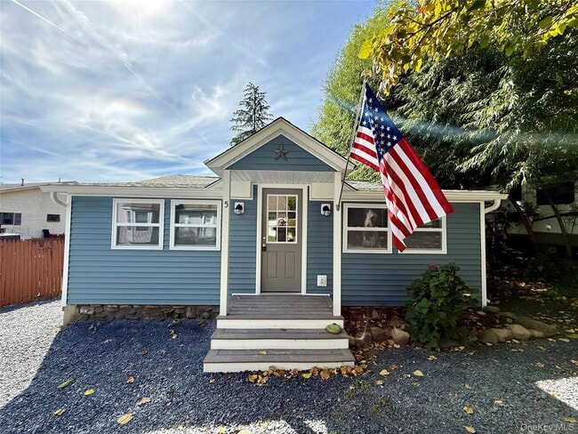 5 Schradin Hill in Greenwood Lake, NY - Building Photo - Building Photo