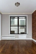 East 25th Street, Unit 2D in New York, NY - Building Photo - Building Photo