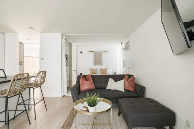 property at 1773 Torrance St