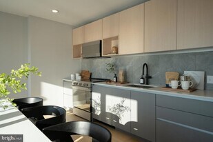 1325 N Beach St, Unit 708 in Philadelphia, PA - Building Photo