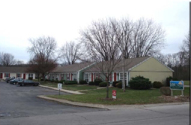 S & B Lighthouse Apartments in Monticello, IN - Foto de edificio - Building Photo