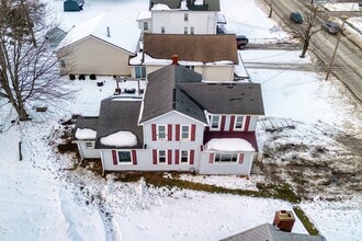 1702 Lake St in Lake City, PA - Building Photo - Building Photo
