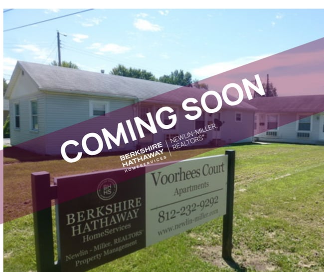 property at 1001 E Voorhees St