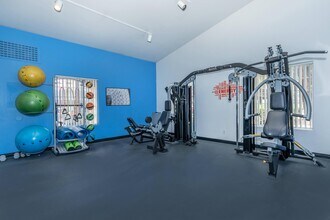 Flamingo Chateau in Las Vegas, NV - Foto de edificio - Building Photo