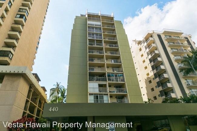 440 Lewers St-Unit -#604 in Honolulu, HI - Building Photo - Building Photo