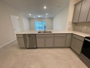 2760 Bright Bird Ln in Winter Park, FL - Building Photo - Building Photo