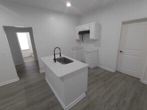 4808 Silver St in Jacksonville, FL - Building Photo - Building Photo