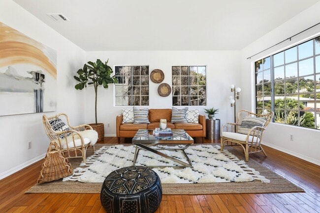 property at 1811 W Silver Lake Dr