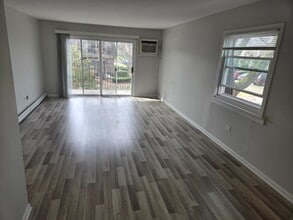 639 Trace Dr in Buffalo Grove, IL - Building Photo - Building Photo