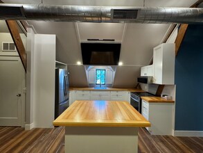 708 Rock Beach Rd in Irondequoit, NY - Building Photo - Building Photo