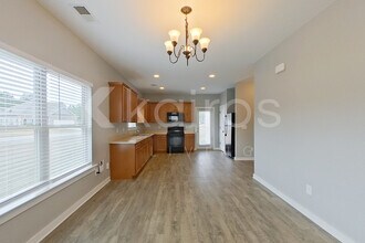 180 White Oak Cir in Lincoln, AL - Building Photo - Building Photo