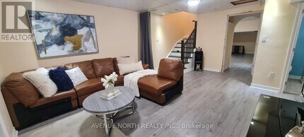 339 Sugar Pine Cres in Ottawa, ON - Building Photo - Building Photo