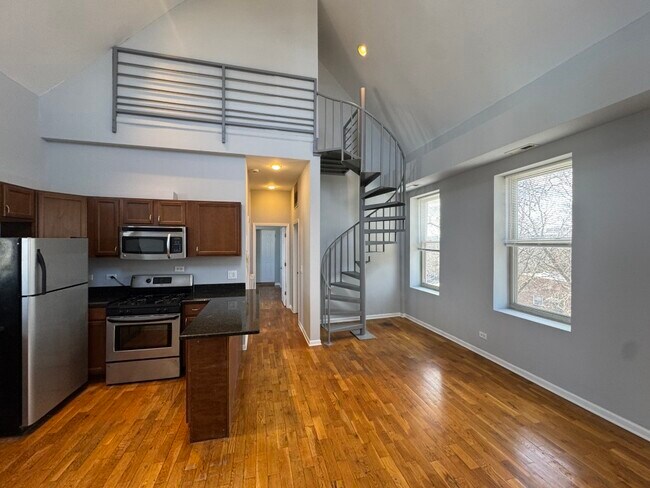 2249 S Bell Ave in Chicago, IL - Building Photo - Building Photo