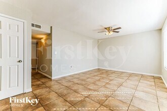 7102 W Brown St in Peoria, AZ - Building Photo - Building Photo
