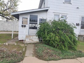 1402 S Seneca St, Unit C