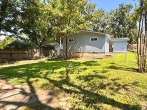 2150 Porter St in Batesville, AR - Building Photo - Building Photo