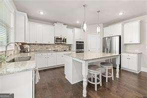 2470 Sunny Hill Rd in Buford, GA - Building Photo - Building Photo