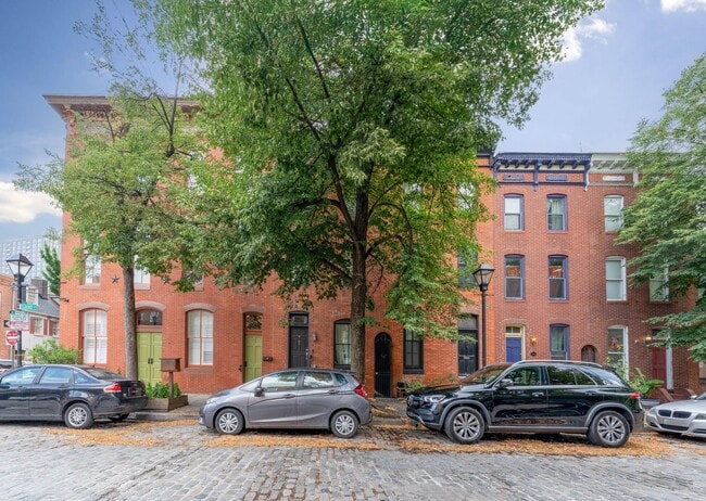 property at 732 S Bond St