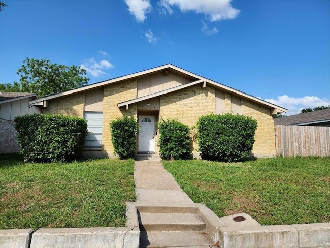 property at 6215 Cedar Ln