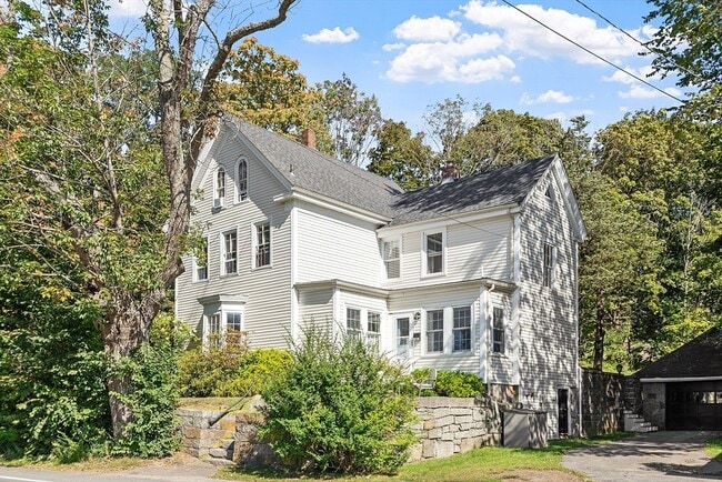 property at 1101 Washington St