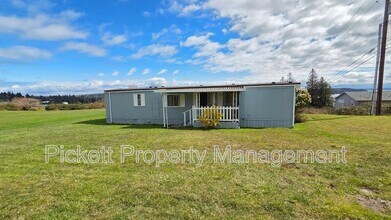 2397 Alaska Ave E in Port Orchard, WA - Building Photo - Building Photo